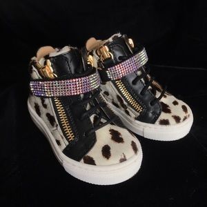 Giuseppe JUNIOR cow print hi-top sneakers.